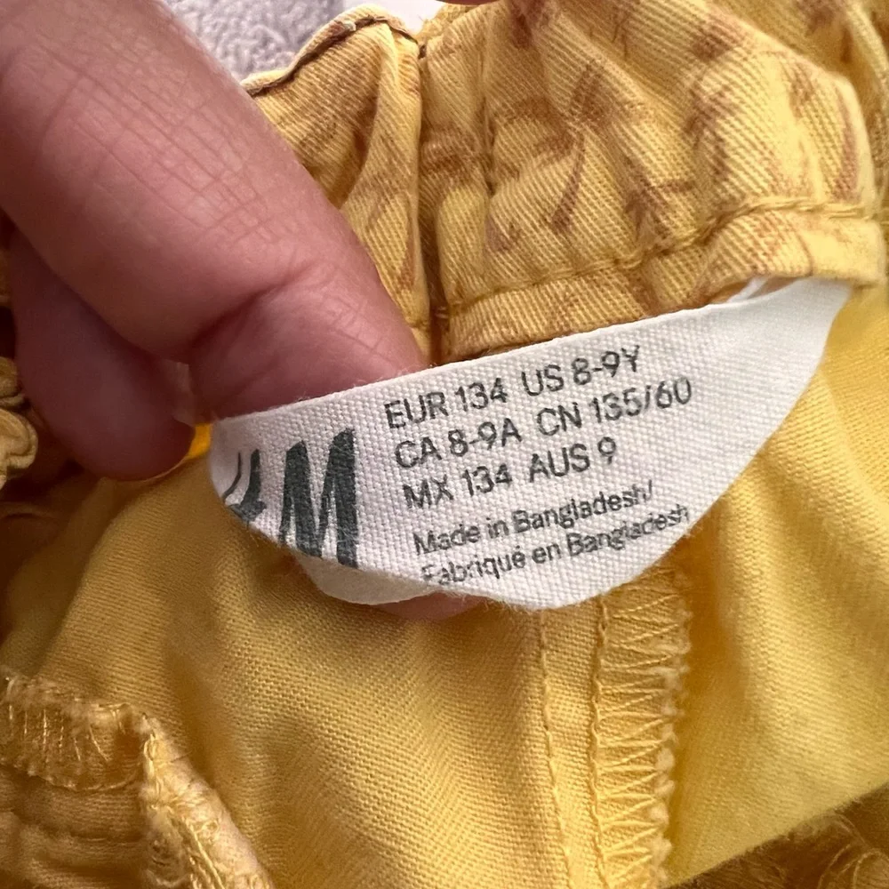 Cute boys yellow shorts. Size 8-9. Worn maybe once. - Picture 3 of 3